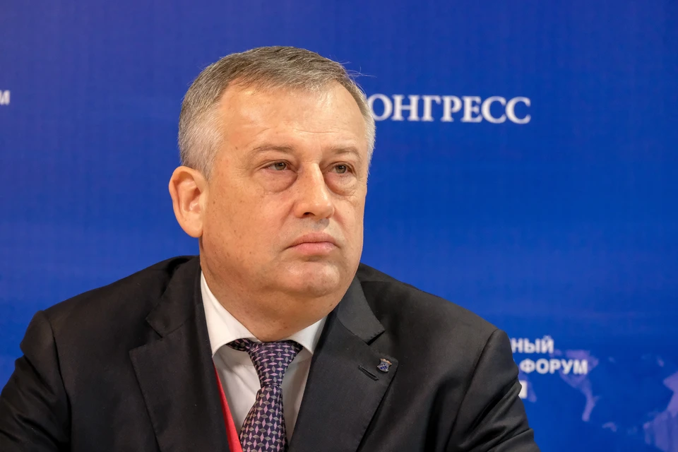 Александр Дрозденко дал ежегодную пресс-конференцию.