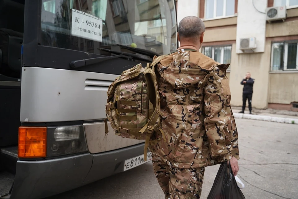 Журналист посоветовал не брать лишние вещи и лишние тяжести в зону СВО