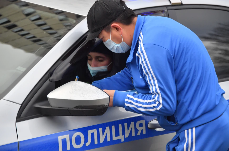 В Рязани произошел дорожный конфликт. Полиция проводит проверку.