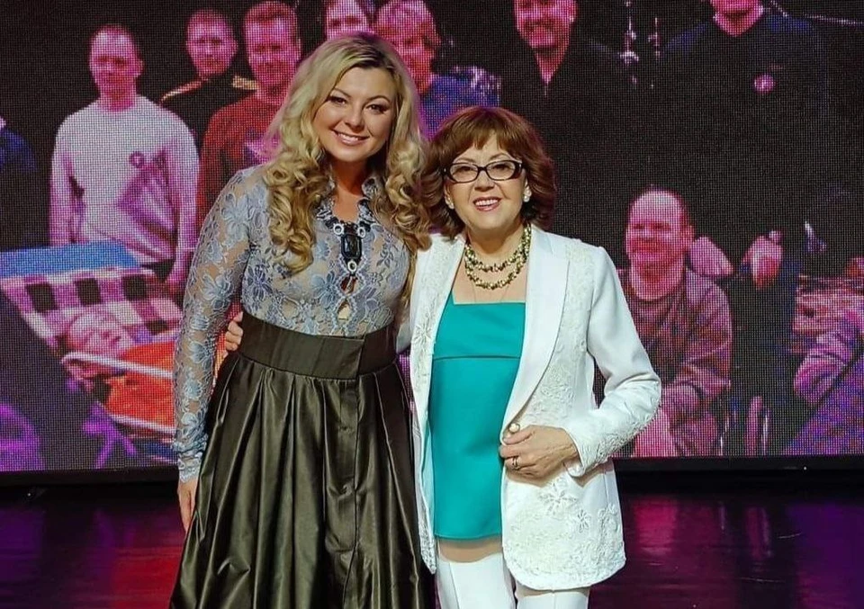 Ядвига Поплавская порадовала зрителей выступлением на предновогоднем благотворительном концерте. Фото: соцсети.