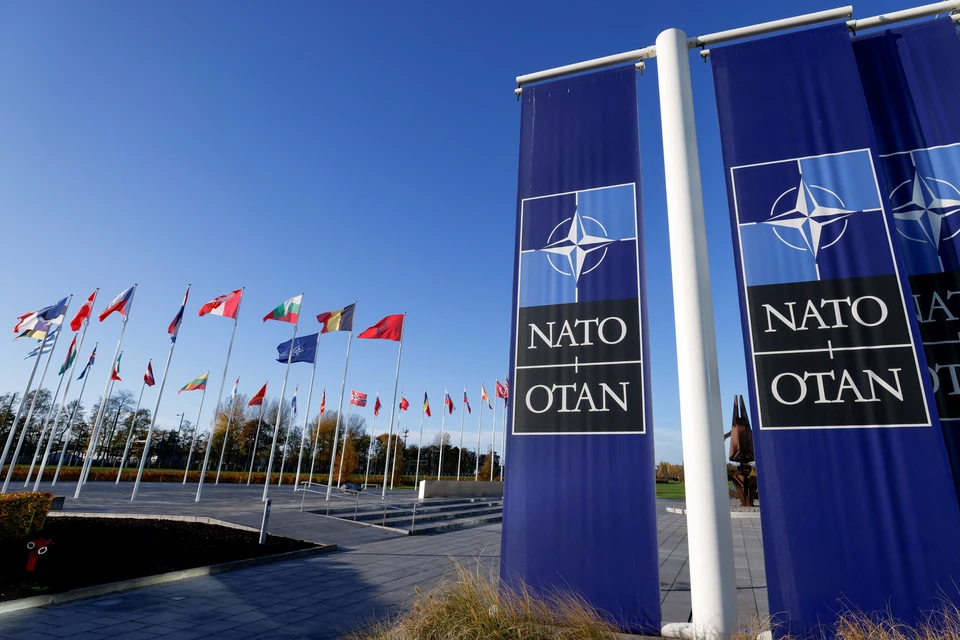 Конгрессмен США Кинзингер написал в Twitter, что столкновение НАТО против России будет похоже на настоящую трехдневную операцию