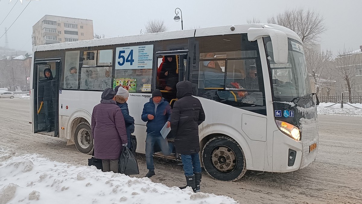 В Приморском крае отменили 39 междугородних автобусных рейсов - KP.RU