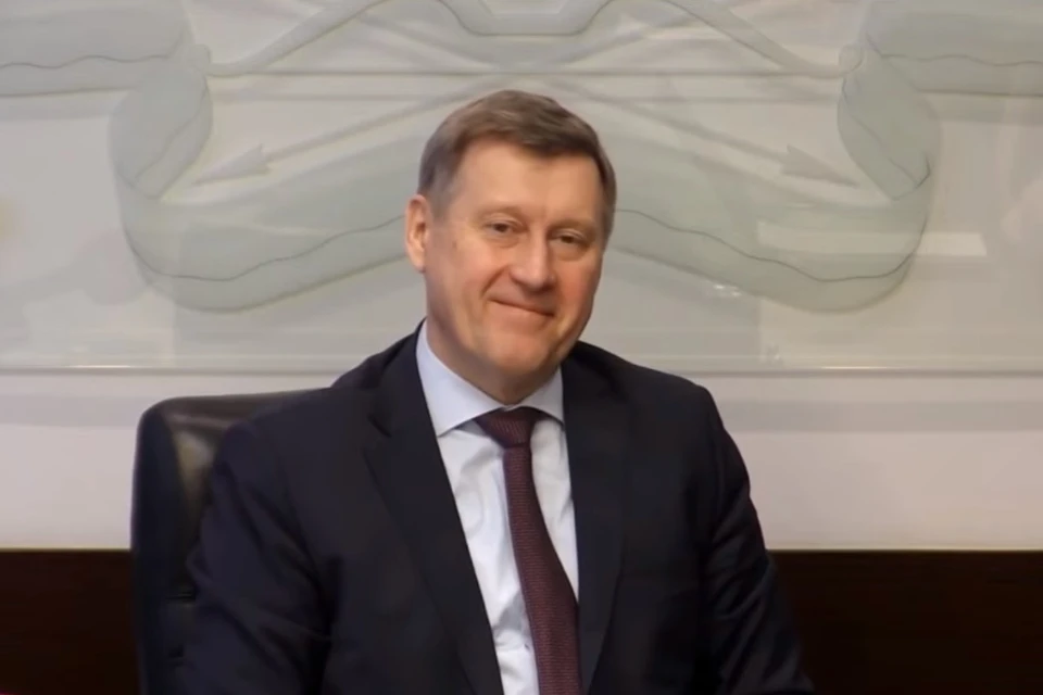 Мэр Новосибирска рассказал, что хочет получить новые троллейбусы на Новый год. Фото: стоп-кадр МЭР_и_Я.