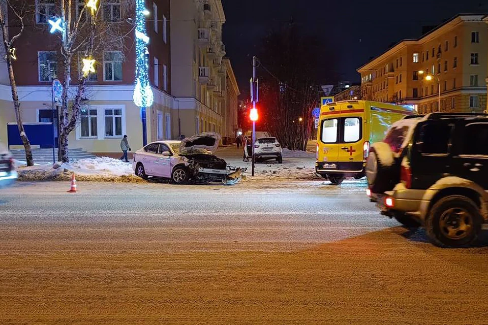 Сообщение об этом поступило в Госавтоинспекцию в 20.30. Фото: УГИБДД по Мурманской области