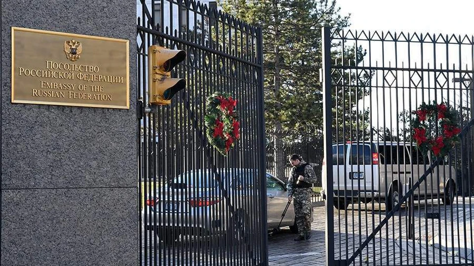 Посольство РФ заявило, что попытки США подорвать технологическое развитие России обречены на неудачу