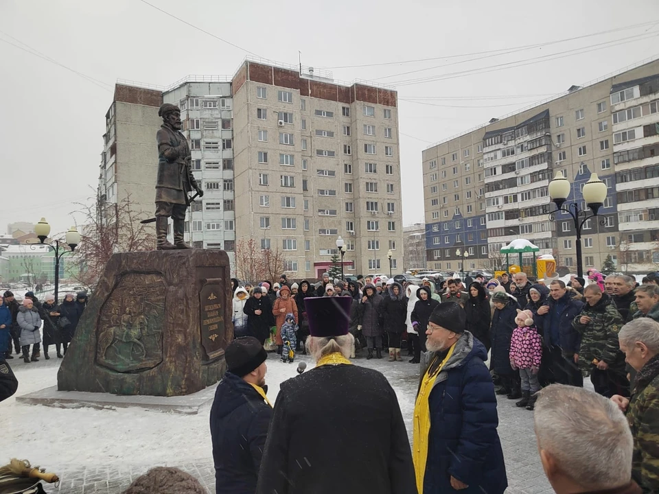 В Тюмени установили памятник казакам.