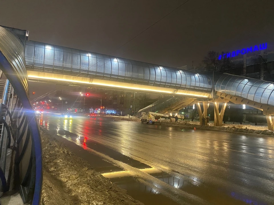 На двух надземных переходах Советского района появилась архитектурная подсветка. Фото: Администрация Нижнего Новгорода.