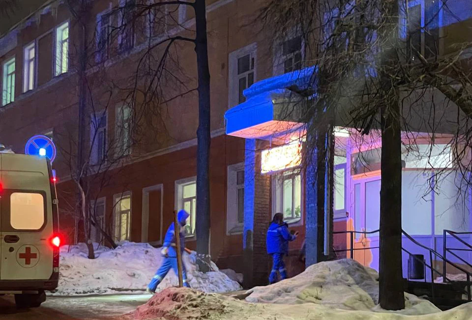 Мелик-Гусейнов поработал помощником в бригаде скорой помощи. Фото: телеграм-канал Давида Мелик-Гусейнова