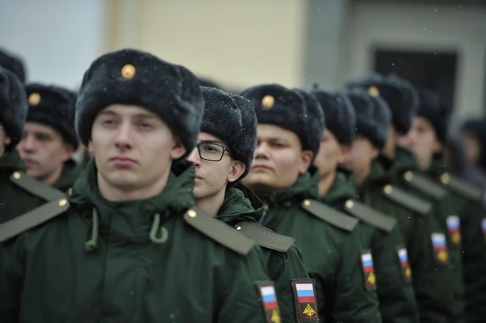 30 донских юношей отобрали в Президентский полк комендатуры Московского Кремля