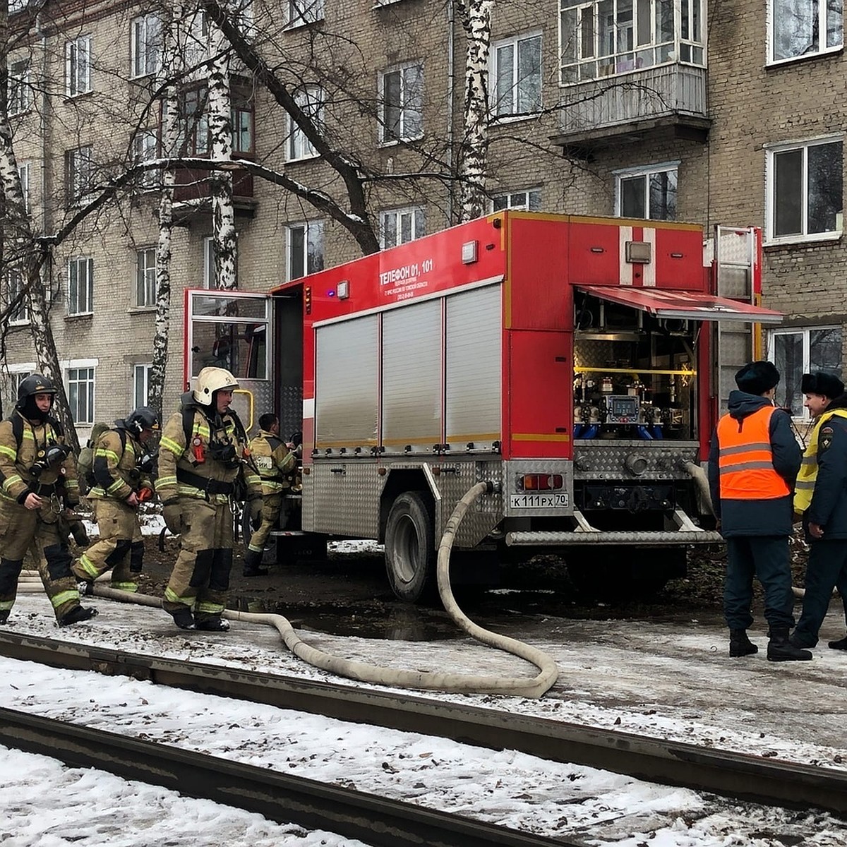 В Томске в пожаре на улице Енисейская пострадали дети - KP.RU