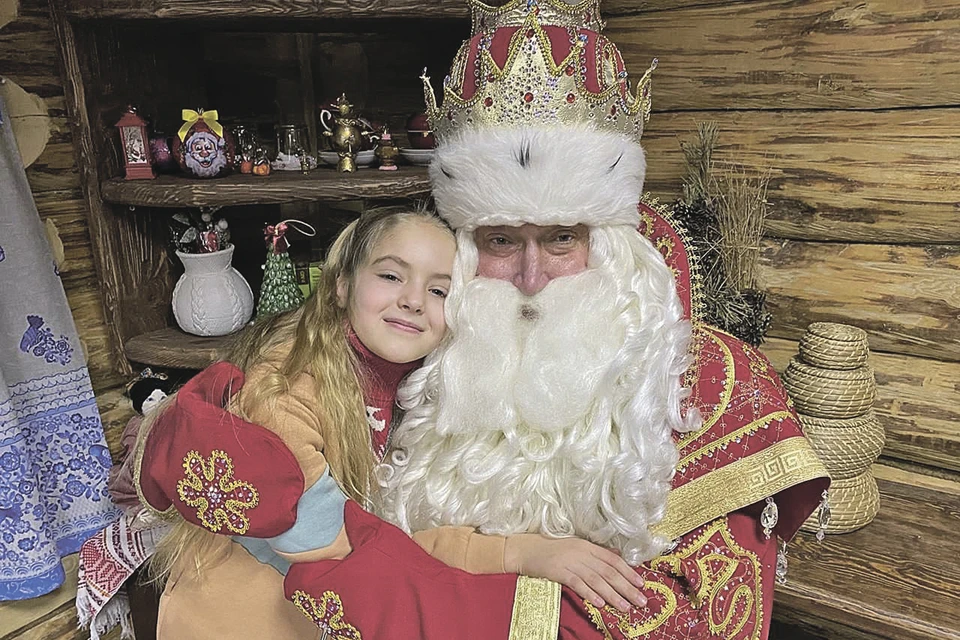 Саша мечтала увидеть главного Деда Мороза. Фото: Мывместе