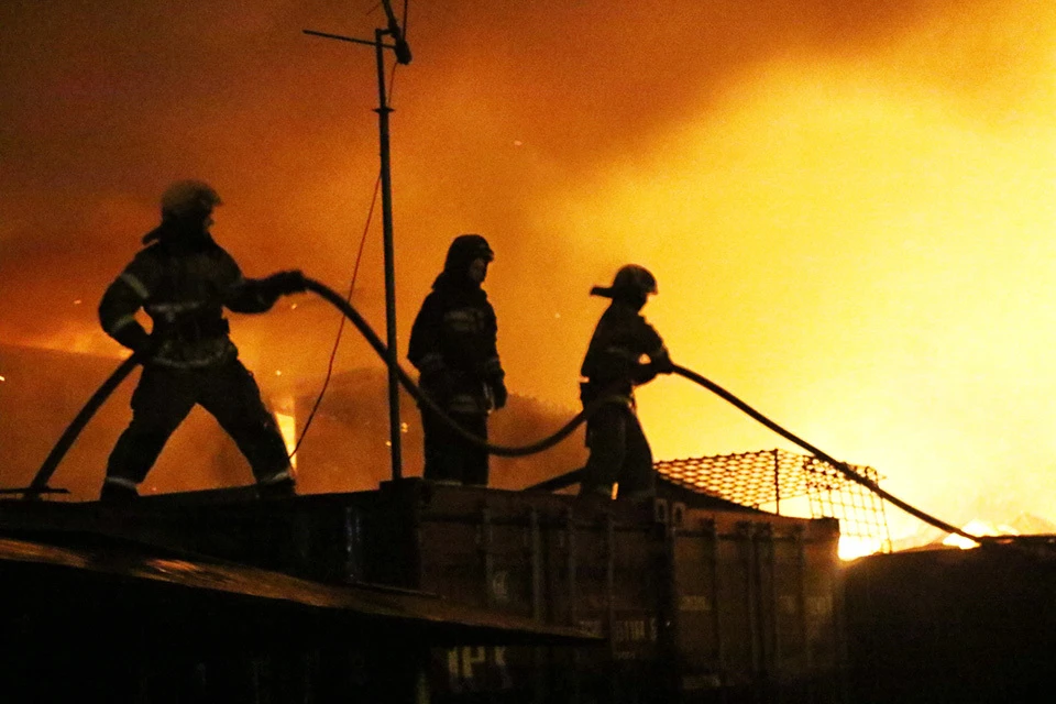 Огонь уничтожил 42 квадратных метра жилого здания.