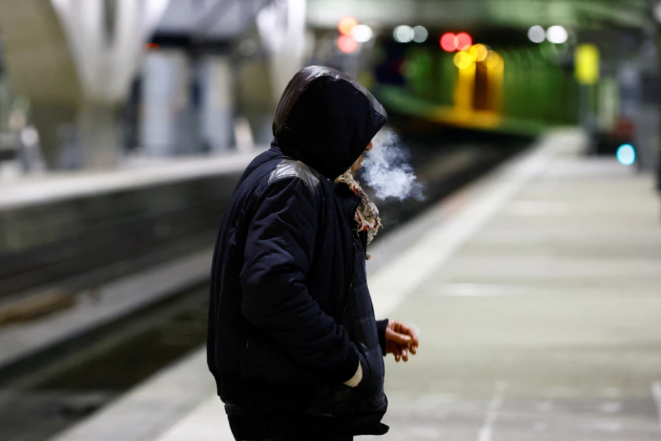 Число курящих людей в России сократилось до 21%