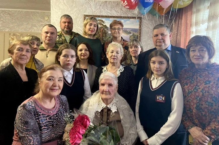 В Перми ветеран Великой Отечественной войны отметила 100-летний юбилей