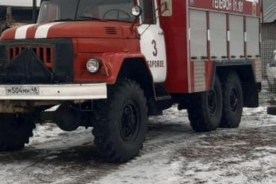 В пожаре в маникюрном салоне в Липецке сгорели вещи и отделка на площади 10 квадратных метров