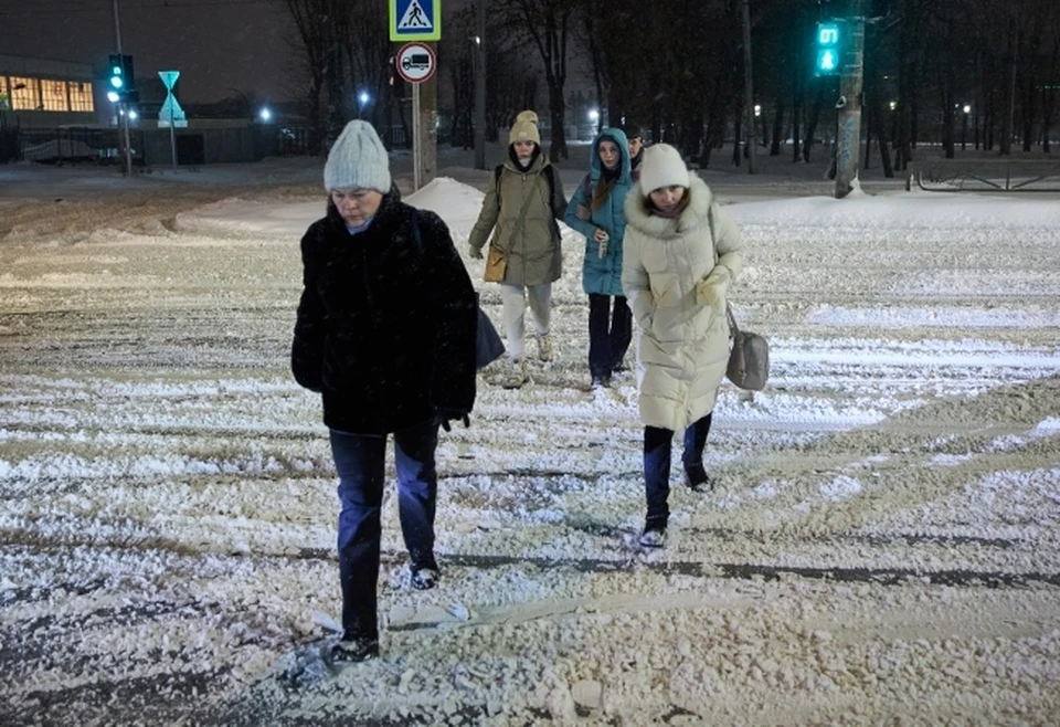 В январе за медицинской помощью обратились 579 человек, которые пострадали из-за ненадлежащего состояния дорожного покрытия пешеходных зон.