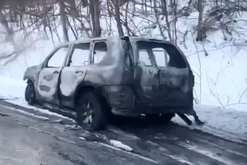 Во Владивостоке сгорела машина