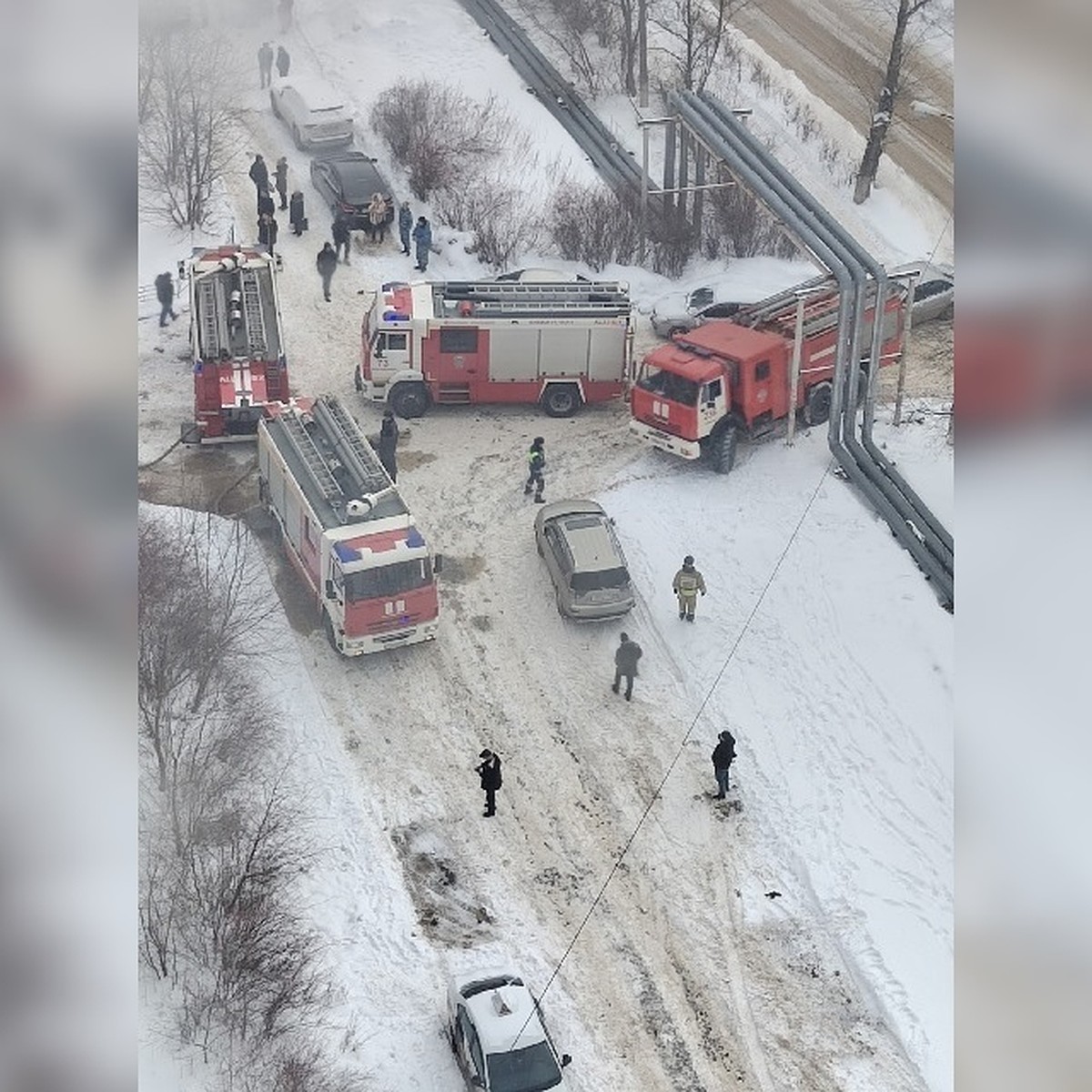 Два человека погибло при пожаре в одном из ТЦ в подмосковной Лобне - KP.RU