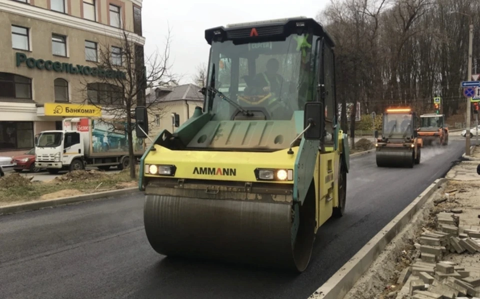 В рамках нацпроекта в Смоленске отремонтировали более 40 улиц. Фото: пресс-служба администрации города.