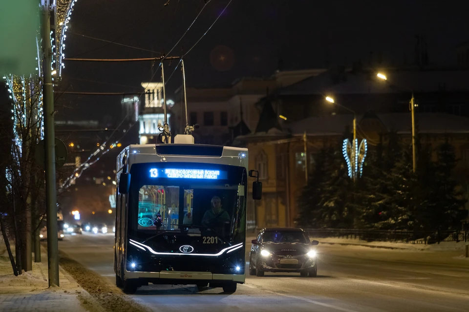 В Ульяновске из-за провала грунта на Жуковского изменился маршрут троллейбусов № 12,14 и 15