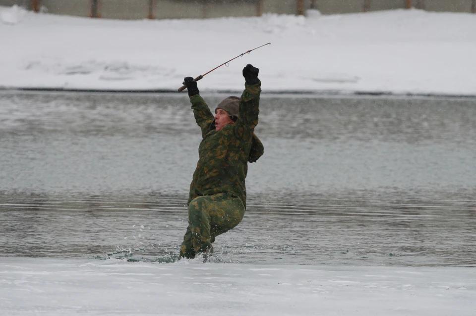 Ульяновские спасатели предупреждают горожан об опасности выхода на весенний лед