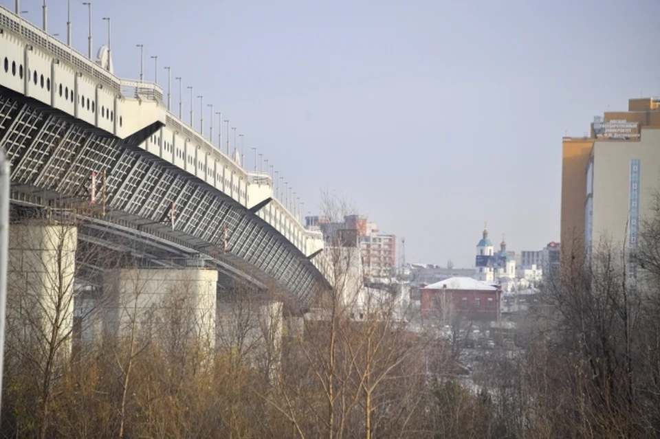 Подрядчик должен был сдать готовый проект моста до конца мая 2022 года
