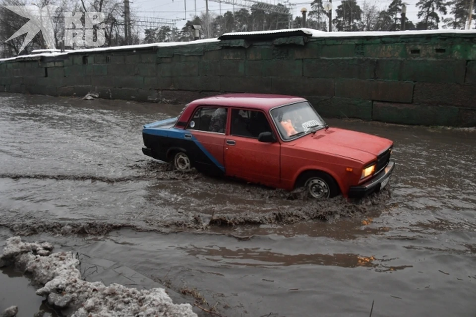 Шесть улиц Ряжска затопило из-за паводка в Рязанской области.