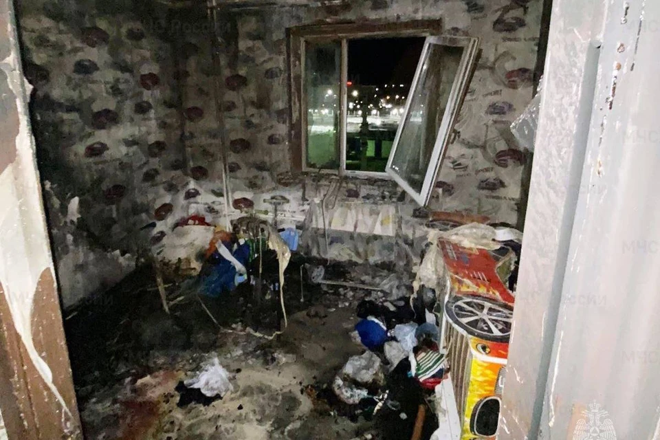 13 человек спасли из горящей пятиэтажки в Черемхово ночью 14 марта