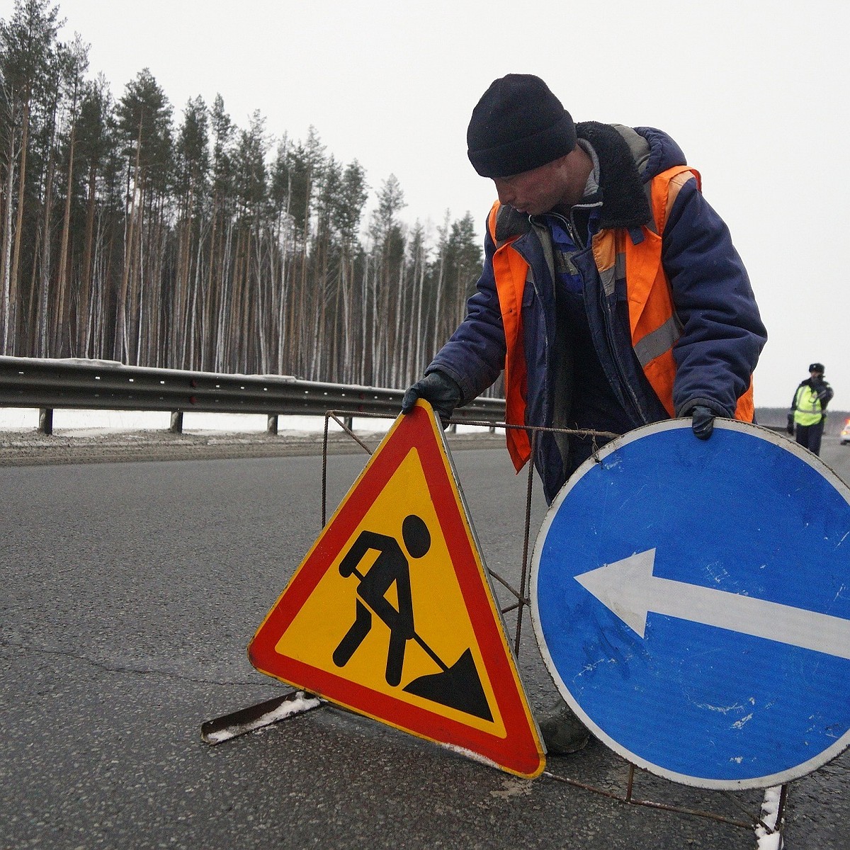 В Екатеринбурге перекроют улицу Академика Вонсовского - KP.RU