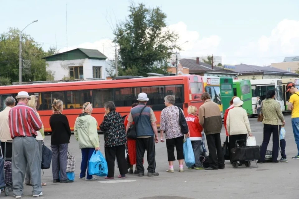 Планируется, что автобусы будут ездить по дачным маршрутам до 16 октября
