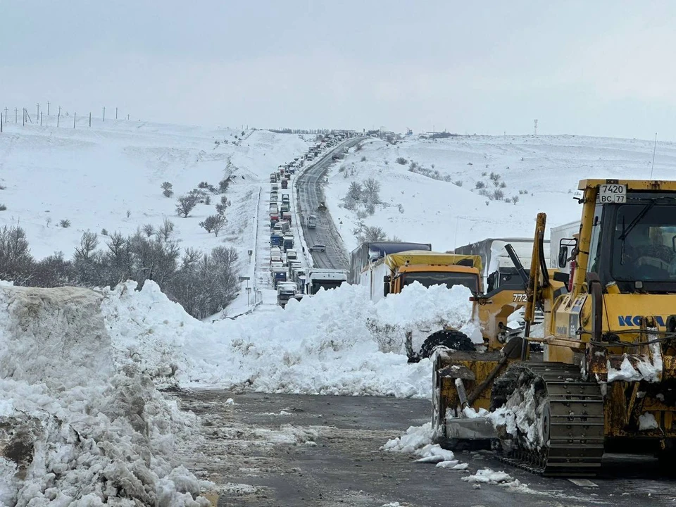 30 марта в регионе пошел сильный снег, не характерный для этого времени года. Фото: telegram-канал Василия Голубева.