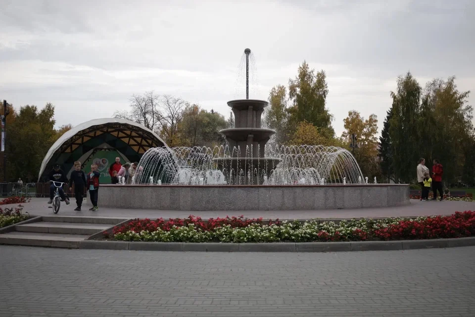 В городе планируют высадить более 395 тысяч цветов.