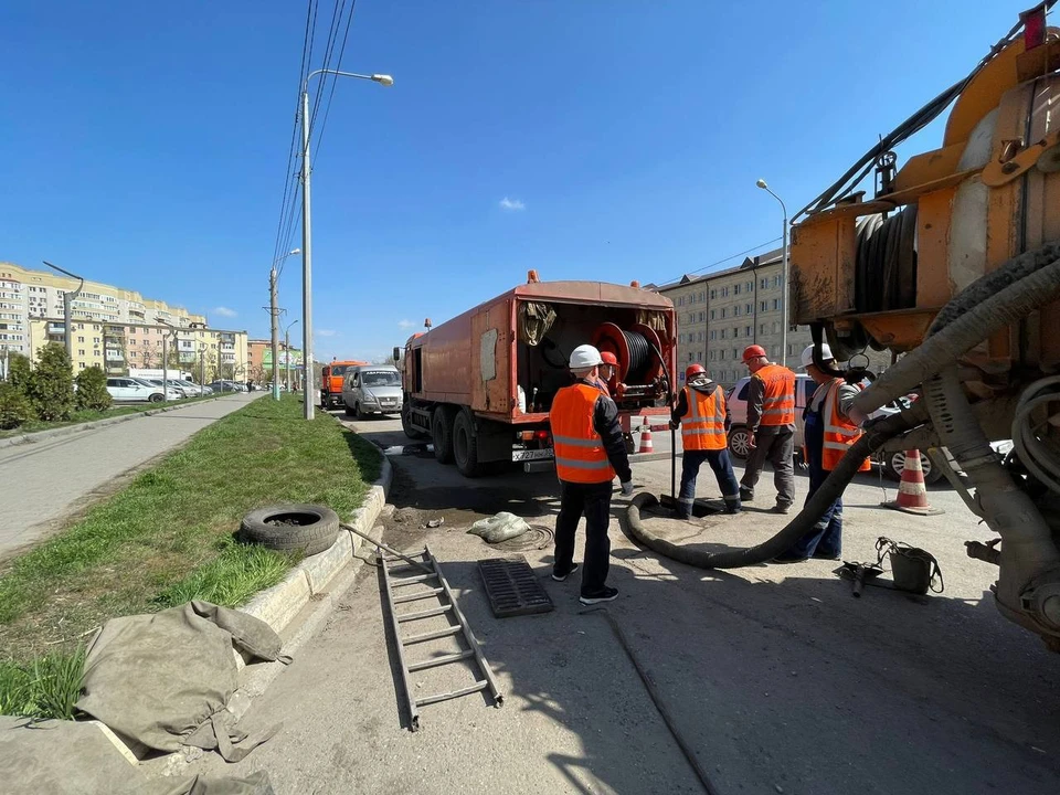 В Астрахани началась реконструкция ливневых бассейнов