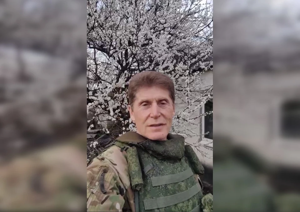 Губернатор посетил небольшой храм. Фото: принтскрин видео