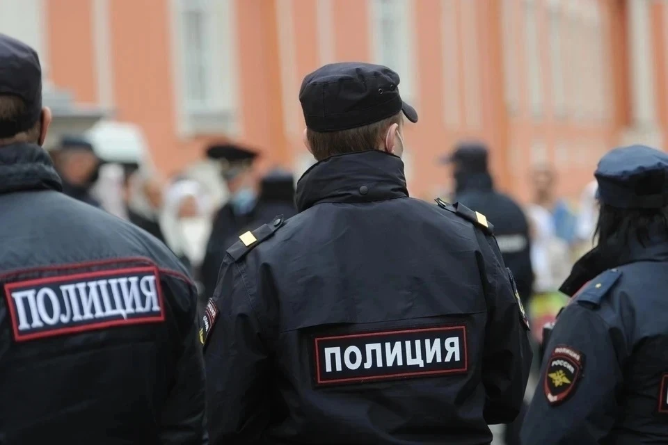 В Крыму утром 14 апреля эвакуируют школы из-за сообщений о минировании