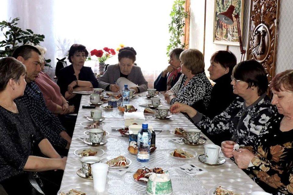 Чиновники пообещали: без внимания не останется ни одна просьба. Фото: https://zsnso.ru/