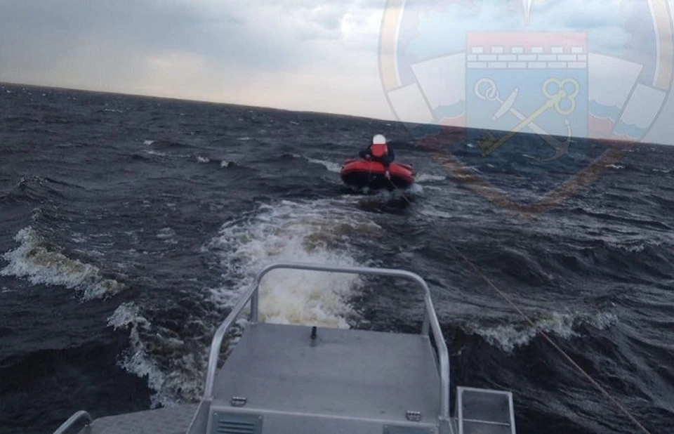 Выход на лодке 2024. Глиссирование лодки. Надувная лодка гимс. Выход на глиссер. Навигация маломерных судов.