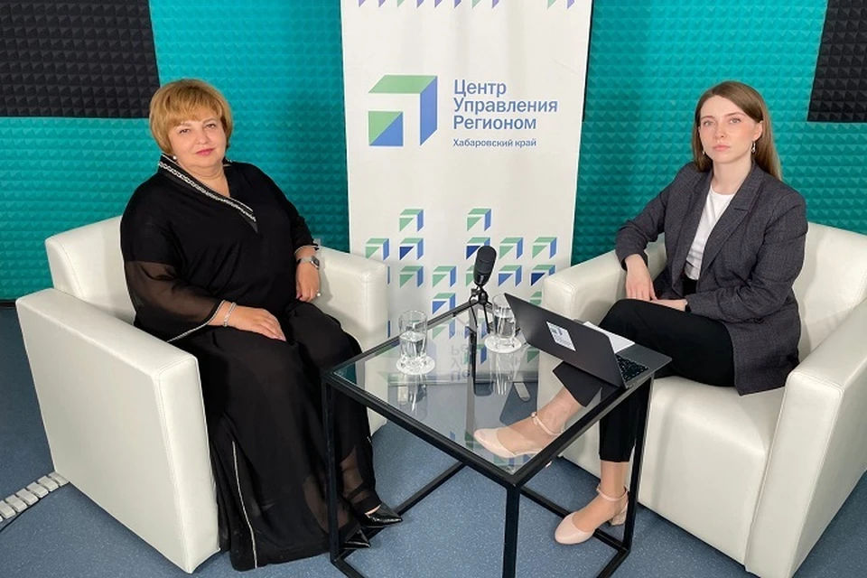 Министр образования и науки Хабаровского края ответила на вопросы в прямом эфире