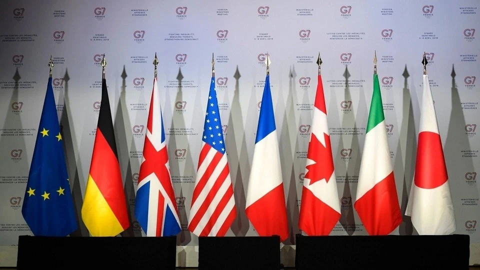 Страны G7 договорились сохранять замороженными активы России
