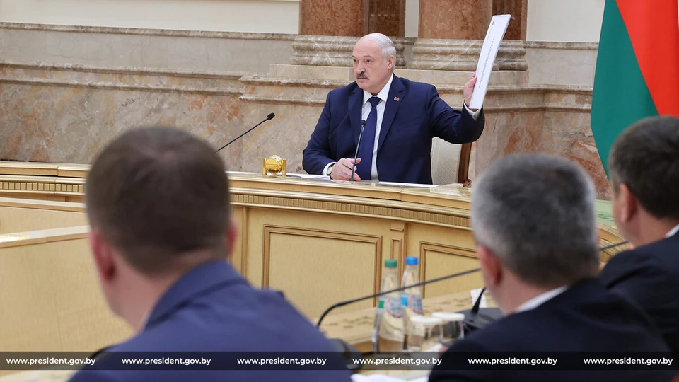 Лукашенко пригрозил уволить половину Минздрава, чтобы навести порядок в отрасли. Фото: president.gov.by