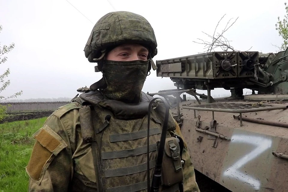 Участник СВО рассказал о своей работе на луганском направлении. Фото - Скрин из видео Минобороны РФ
