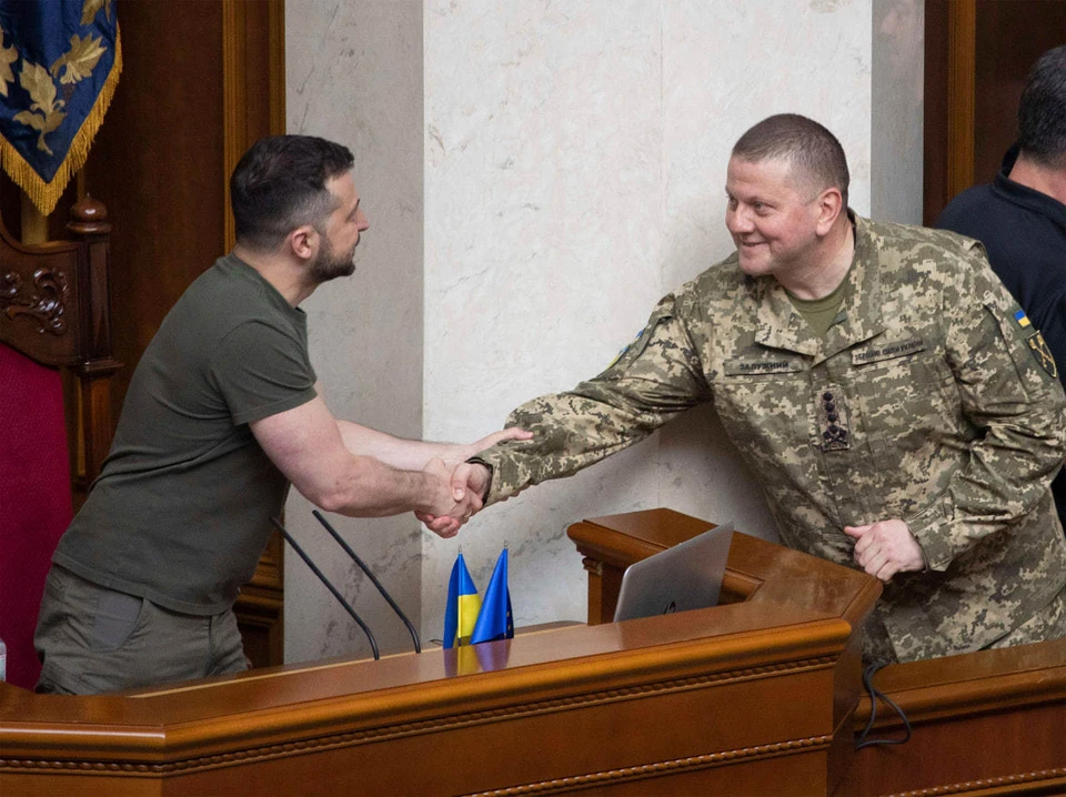 Главком ВС Украины Валерий Залужный был ранен, но официальный Киев скрывает это.
