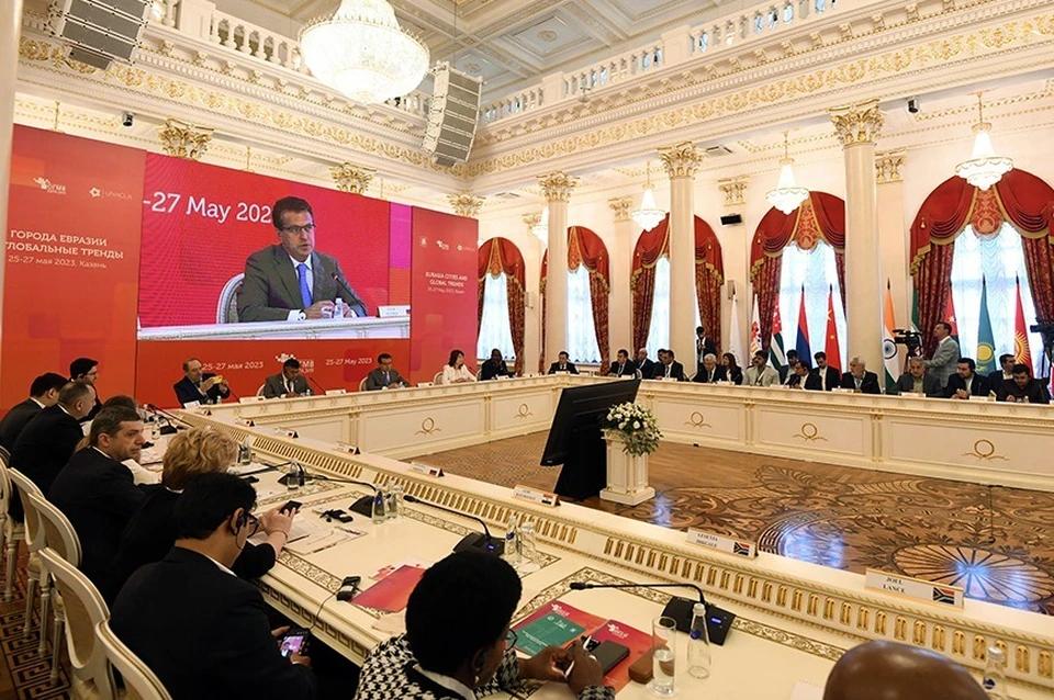 В первый день прошла пленарная сессия. Фото: пресс-служба мэрии Казани