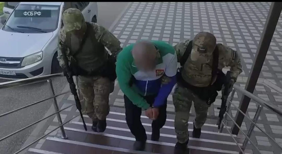 Кадр из видео задержания преступника бандинсткой группировки