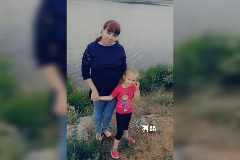 На фото Мария Гогичаева со своей семилетней дочкой. Фото: Мария Гогичаева