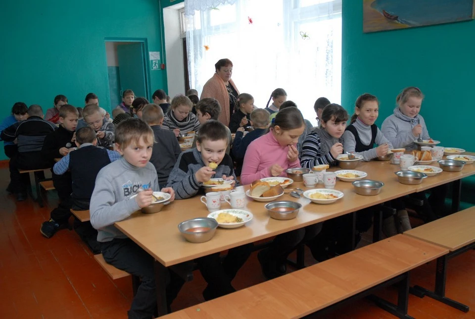 В школьных столовых Тульской области детей кормили фальсифицированным сливочным маслом