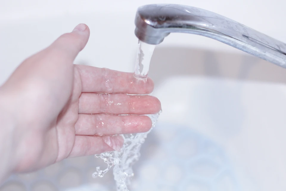 Горячей воды не будет две недели