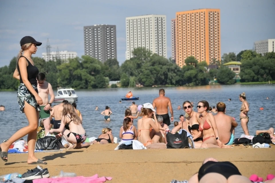 Первые пляжи открылись в Кузбассе.