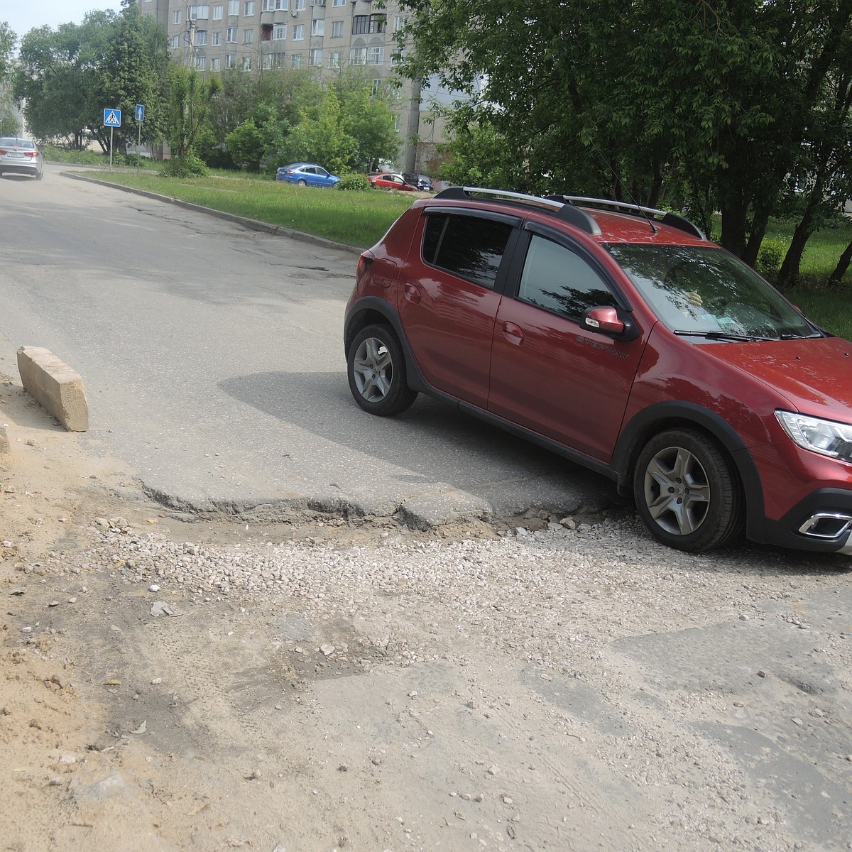 Во Владимире ремонт на улице Чапаева задерживают из-за ливневки - KP.RU