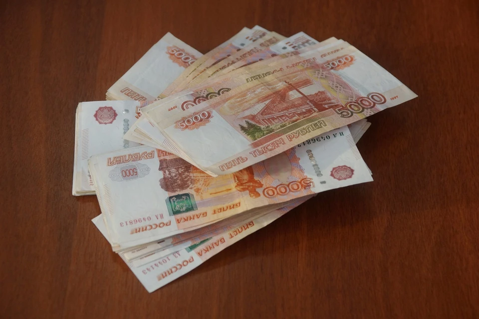 Долг перед детьми превысил 40 тысяч рублей
